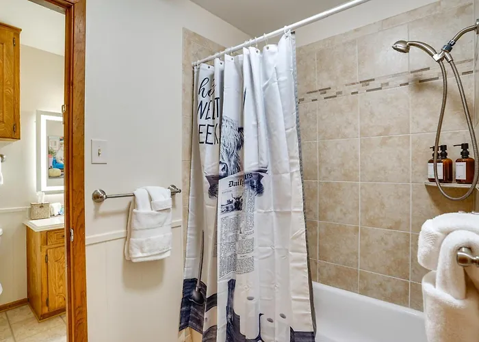 Vakantiehuis Hot Tub & Game Room! 15 Mi To At&t Stadium Fort Worth